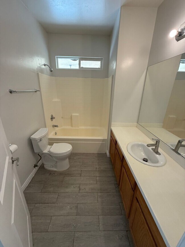 Building Photo - 3023 Boulder Ridge Ln