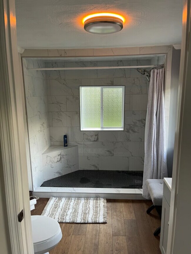 Building Photo - 161 Calhoun Rd