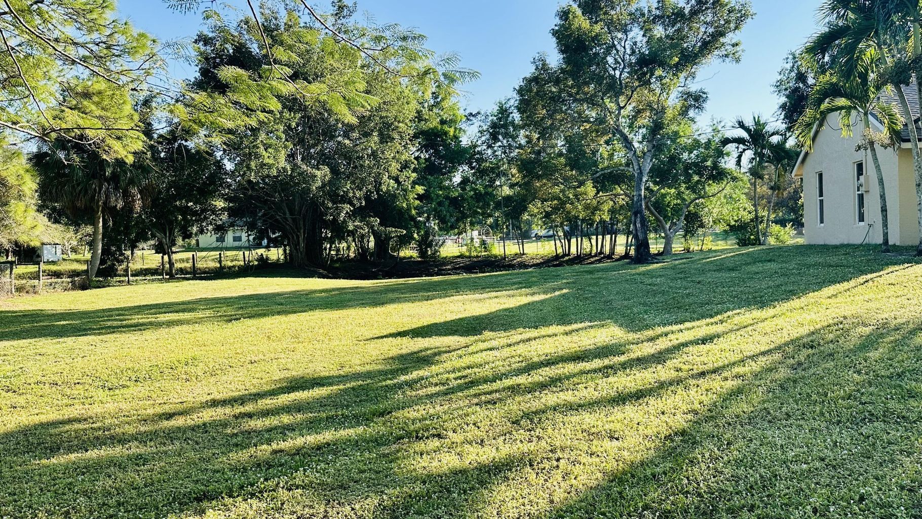 Building Photo - 12816 67th St N
