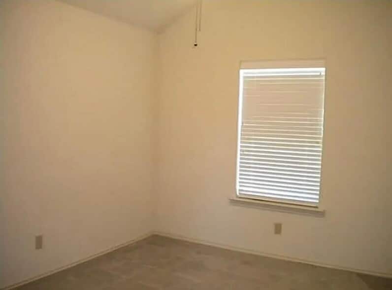 Building Photo - 6332 Longmont Trail