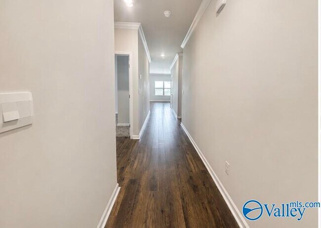 Building Photo - 26491 Riparian Dr