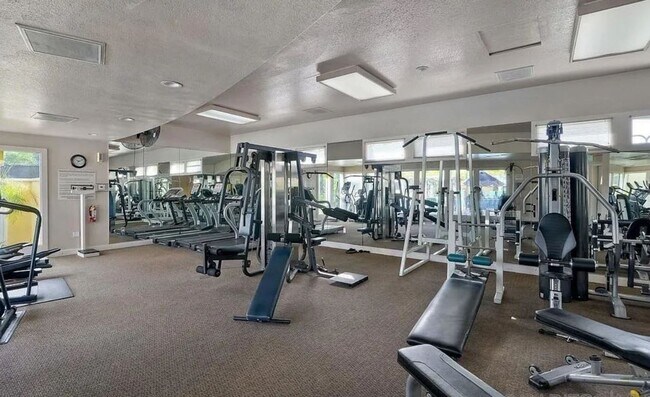 Building Photo - Spacious 2B/2BA Rancho Bernardo Condo with Balcony, W/D & Pool Access