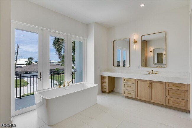 Building Photo - 18563 Cutlass Dr