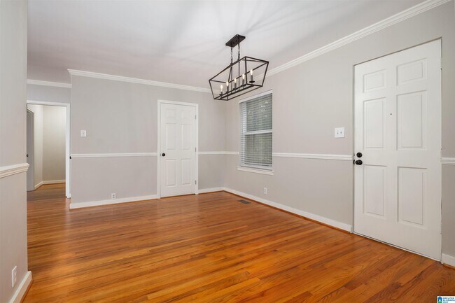 Building Photo - 2504 Mountain Brook Cir