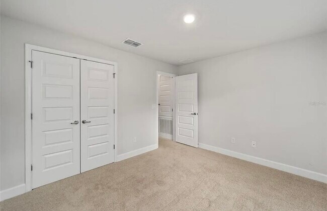 Building Photo - 4099 NE 58th Cir