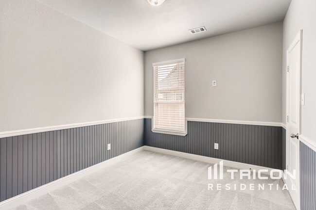 Building Photo - 1005 Cadbury Ln