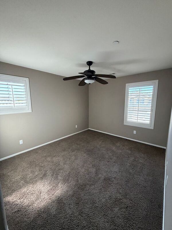 Building Photo - 27238 Avon Ln