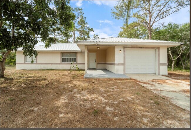 Primary Photo - 5005 Squaw Ln