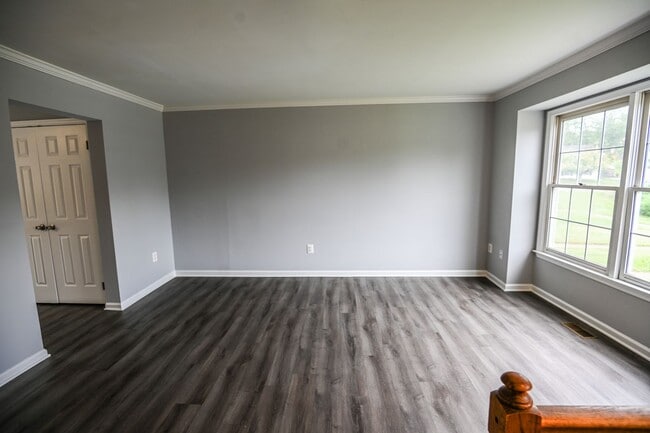 Building Photo - Charming Updated Home in Millersville!