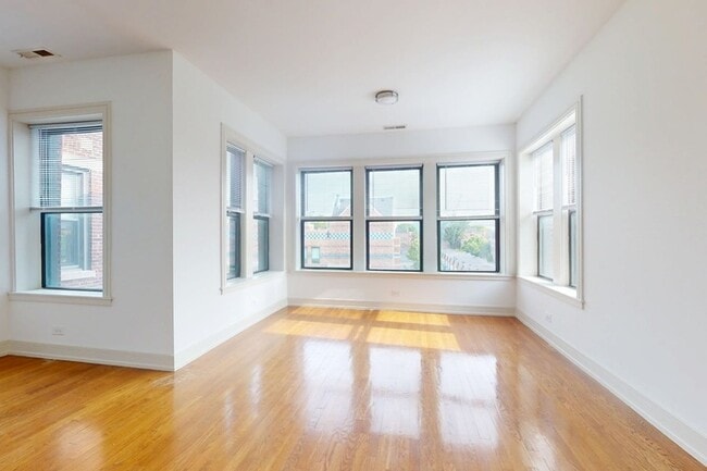 Floorplan - 5234-5244 S. Ingleside Avenue