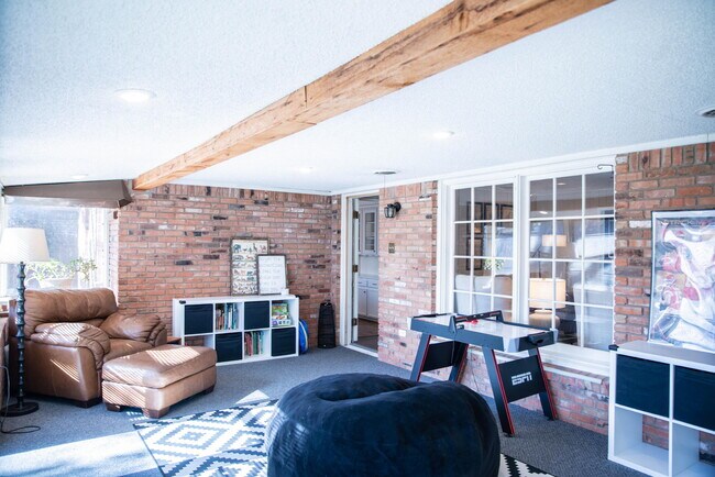 Building Photo - 3405 59th St