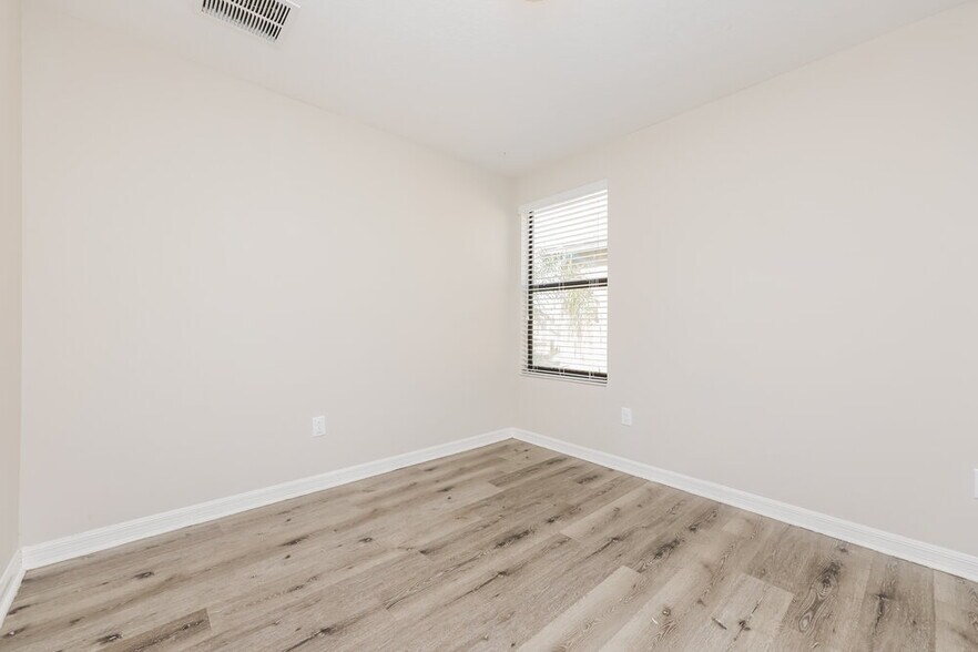 Building Photo - 13903 Arbor Pines Dr