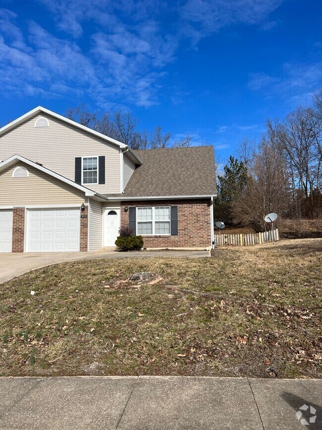 Building Photo - 4913-4915 Kirk Hill Rd