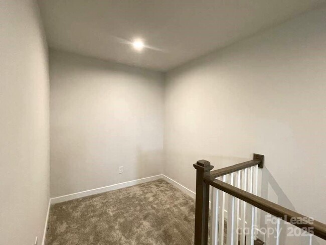 Building Photo - 10476 Dalton Woods Ct NW