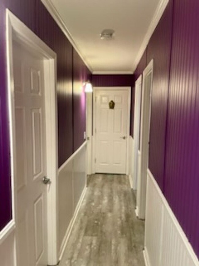 Building Photo - Welcome to this fully furnished 3 bedroom,...