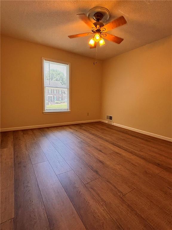 Building Photo - 2110 Glenellen Dr NW