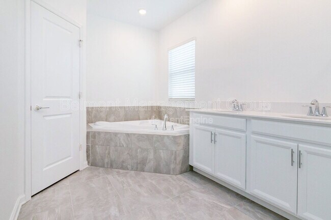 Building Photo - 6346 Limberpine Aly