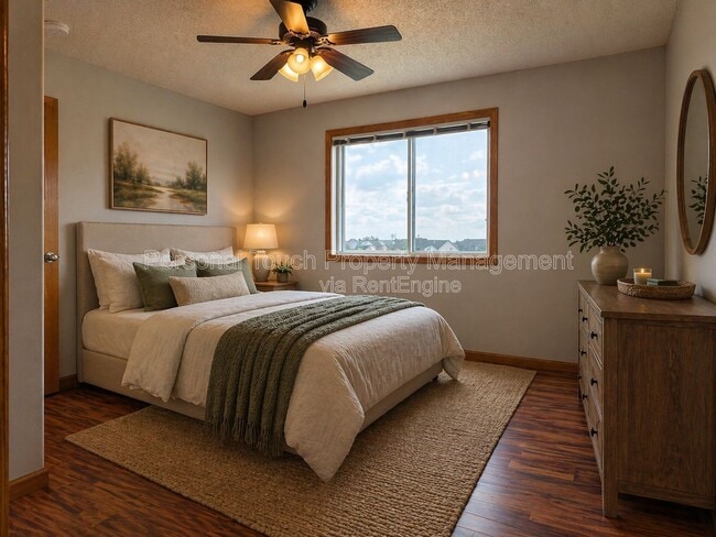 Building Photo - 1143 39th Ave S