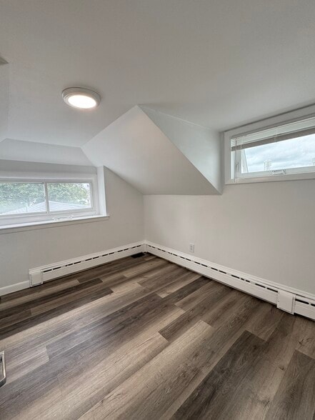 Building Photo - 53 Saint Germain St