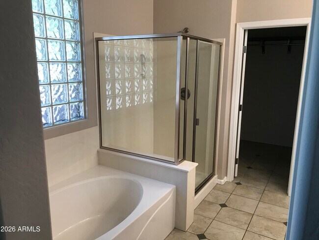 Building Photo - 4221 E Cullumber Ct