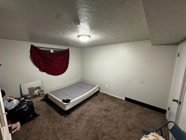 Building Photo - 255 Cherry Hill Dr