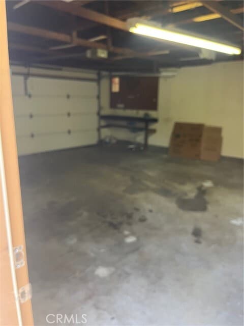 Building Photo - 1440 Lindengrove Ave