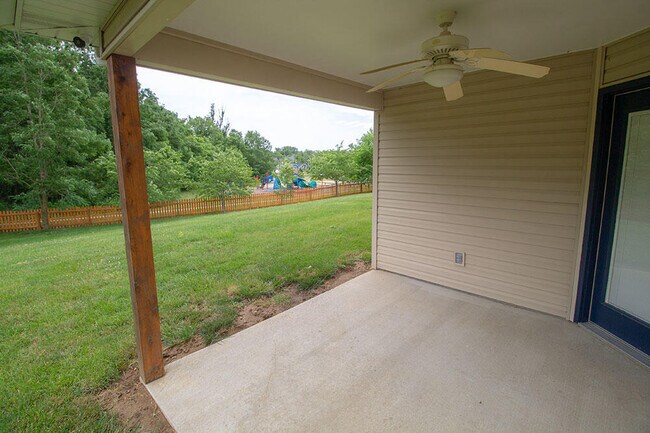Building Photo - 7106 Stanwood Dr