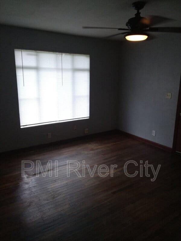 Building Photo - 5223 Polan Ln