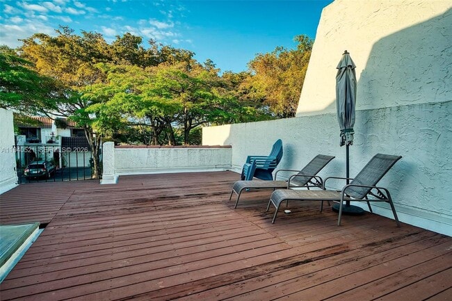 Building Photo - 8898 SW 62nd Terrace