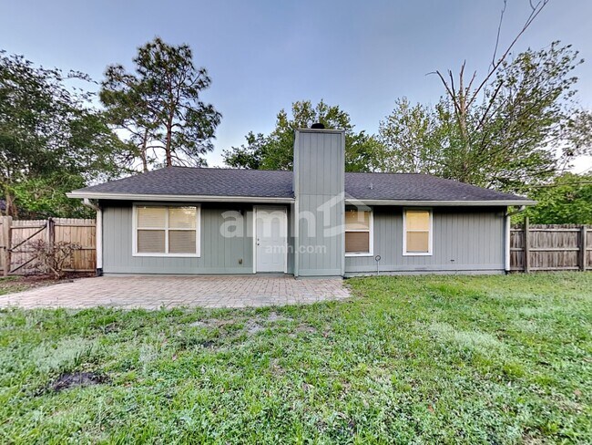 Building Photo - 279 Willow Green Dr