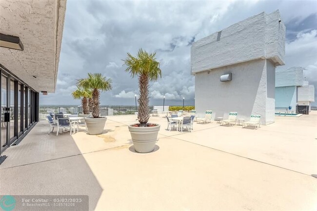 Building Photo - 936 Intracoastal Dr