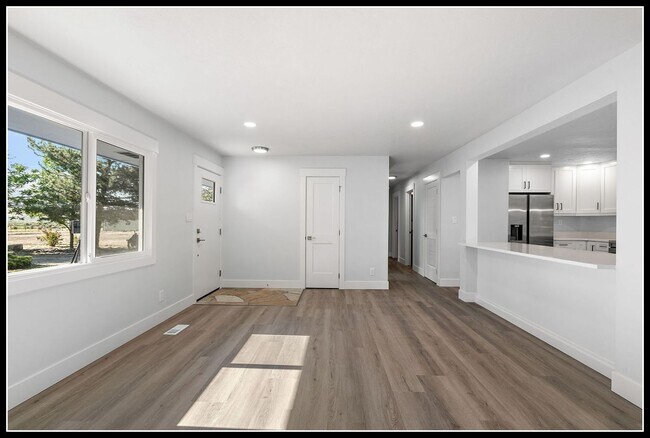 Building Photo - 3 Acre Horse Ranch & Home Rental SE Boise ...