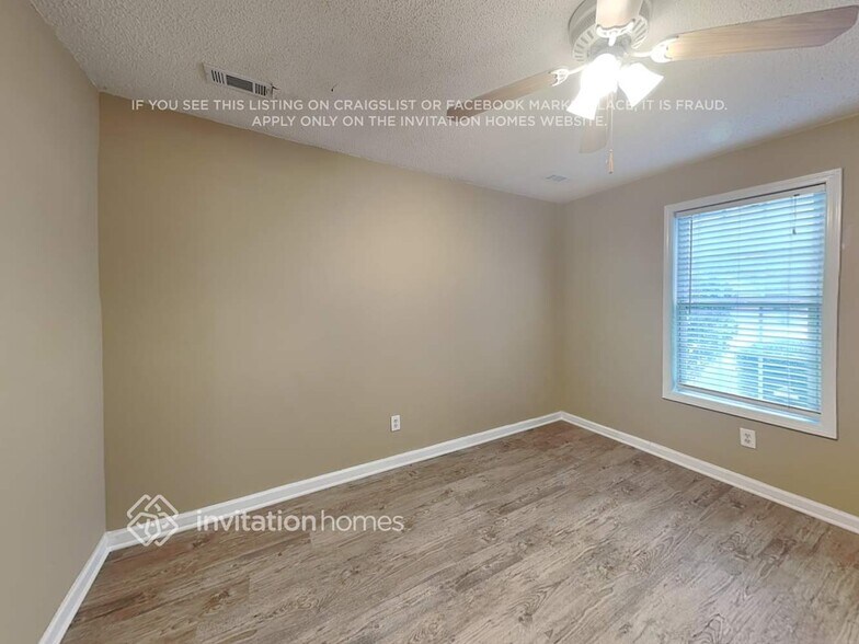 Building Photo - 130 Breakwater Way