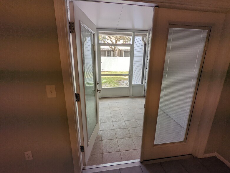 Backdoor - 8513 J R Manor Drive
