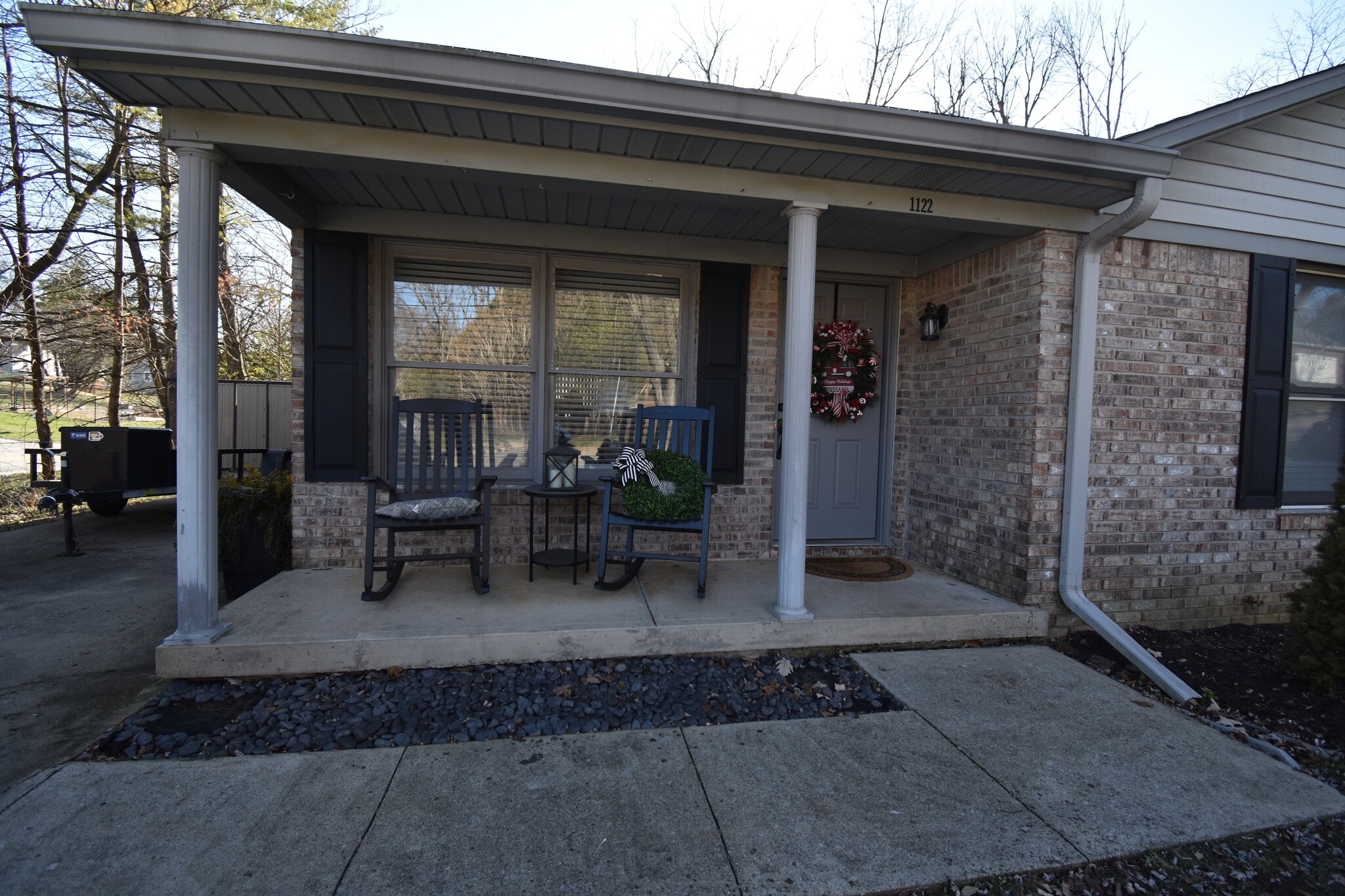 Building Photo - 1122 E Miller Dr