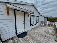 Building Photo - 1760 Freedom Dr