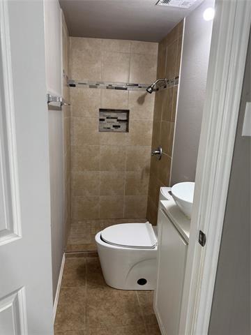 Building Photo - 2016 Deer Path Dr