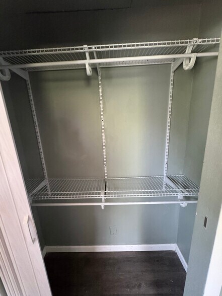 Building Photo - 1 Pequot St