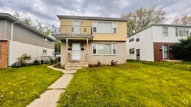 Building Photo - 8907 W Hampton Ave