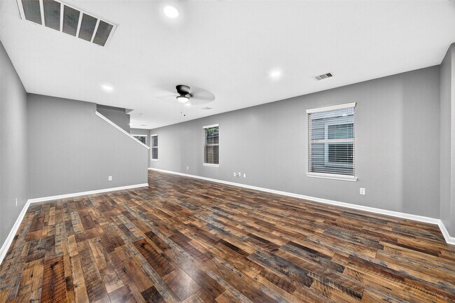 Building Photo - 20722 Fair Castle Dr
