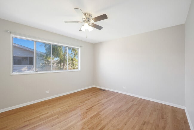Building Photo - 9002 N Clifton Ave