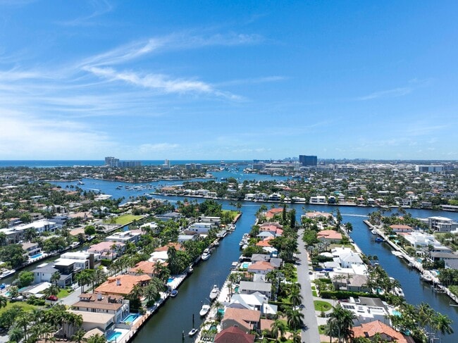 Building Photo - 1770 E Las Olas Blvd