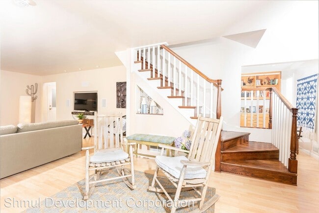 Building Photo - 4 br, 3 bath House - 6905 Breezewood Terrace