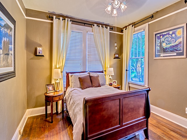 Building Photo - 1052 Magnolia Curve