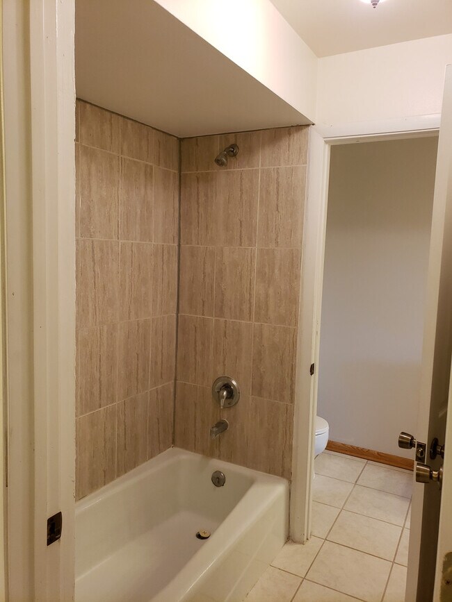 Building Photo - 1314 Camden Way