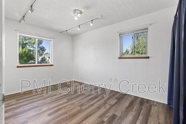 Building Photo - 11883 W Marlowe Pl