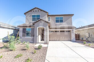 Building Photo - 9131 W Glenrosa Ave