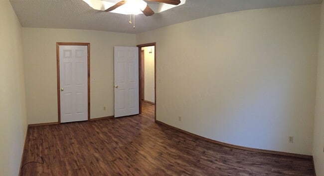 Building Photo - 3 Bed 1 Bath REMODELED House For Rent in M...