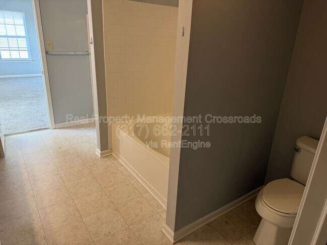 Building Photo - 8832 Taggart Dr