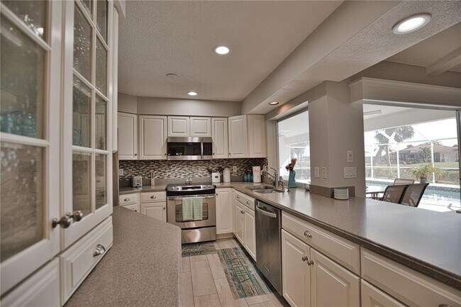Building Photo - 1702 Kilruss Dr